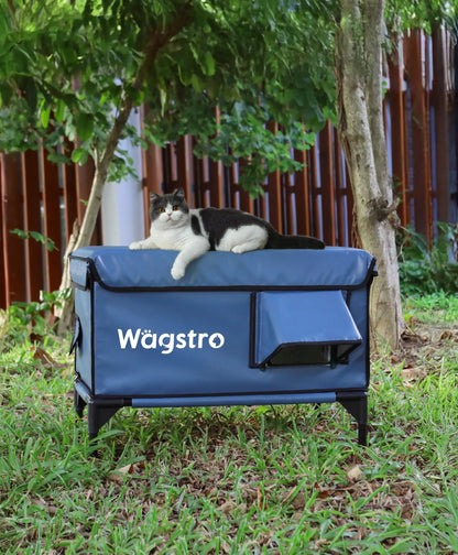 ArcticGuard™ Heated Outdoor Cat Shelter – Red | Large